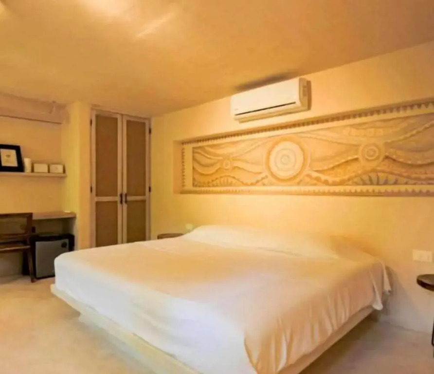 OMA CANCUN - Holistic Healing Center