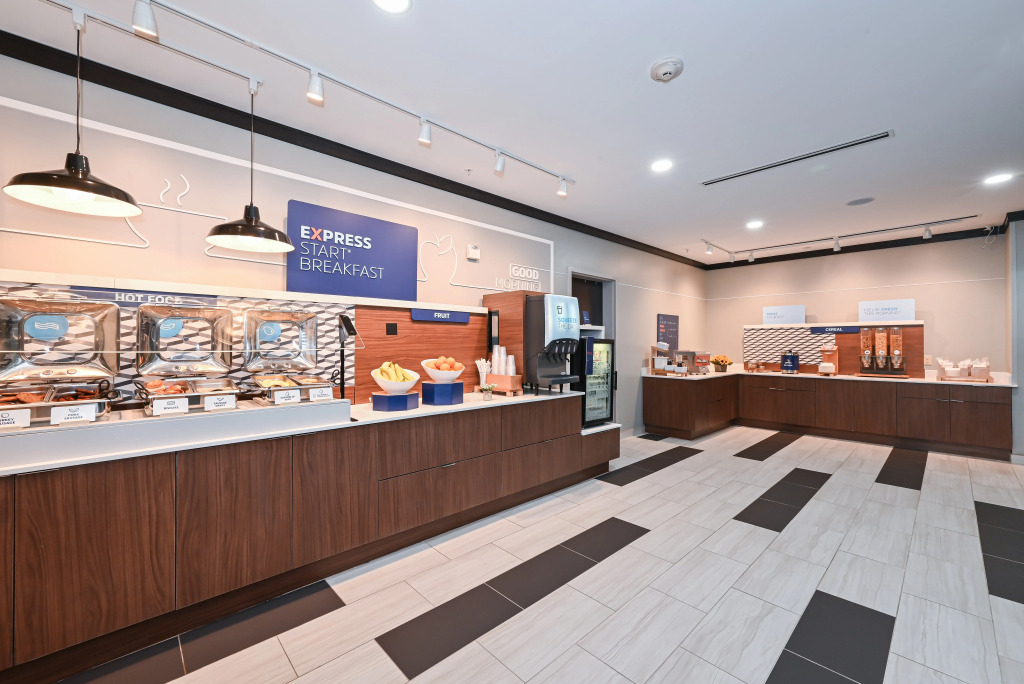 Holiday Inn Express Charlotte Southeast - Matthews by IHG