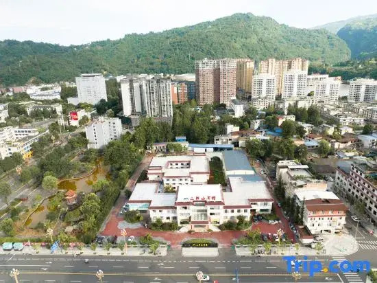 Erlang Mountain Hotel