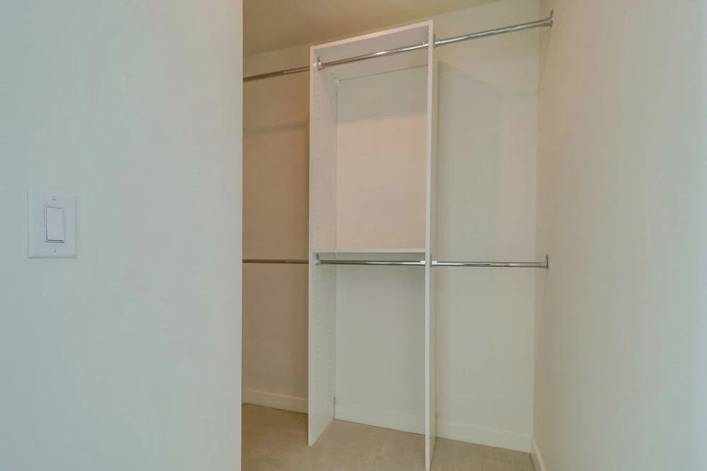 Central Downtown 3BR Corporate Rentals
