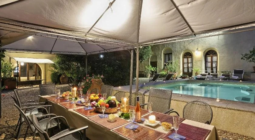 Charming Villa Marcialla