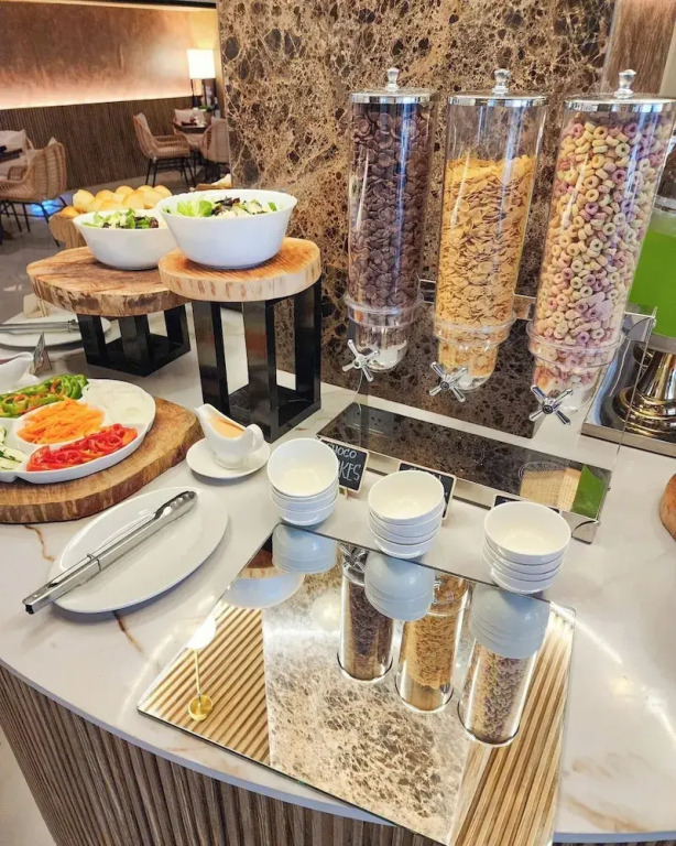 Elijah Hotel Dasmarinas City Cavite