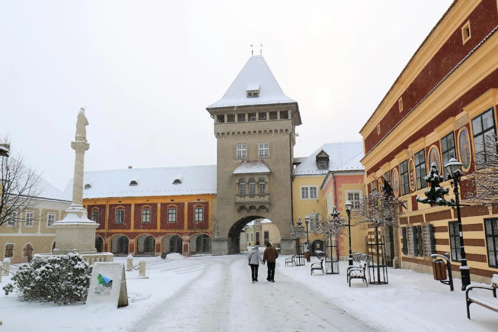 Hotel Irottkö