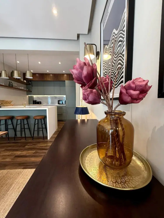 Siga-siga Luxury Acropolis Apt