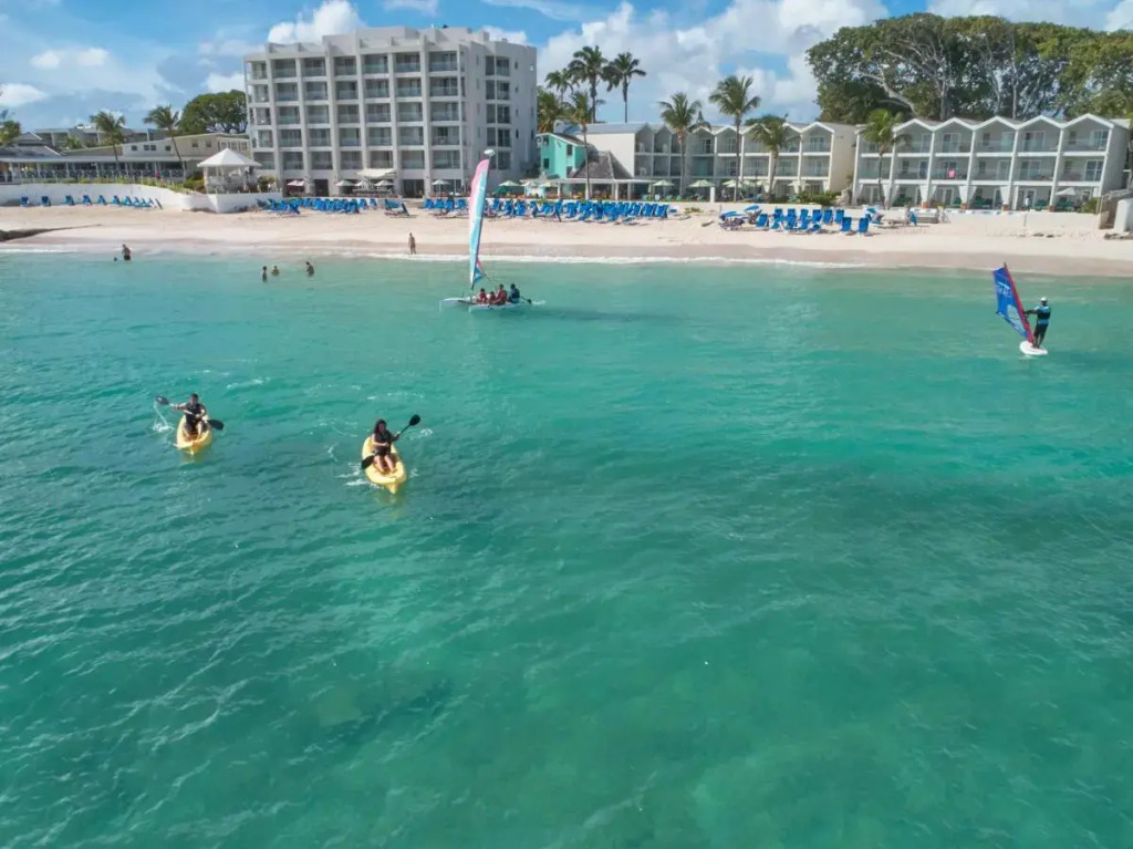 Sea Breeze Beach Hotel