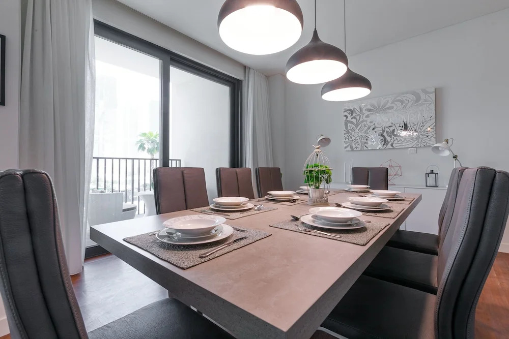FAM Living City Walk - Opposite City Walk Mall - 2A