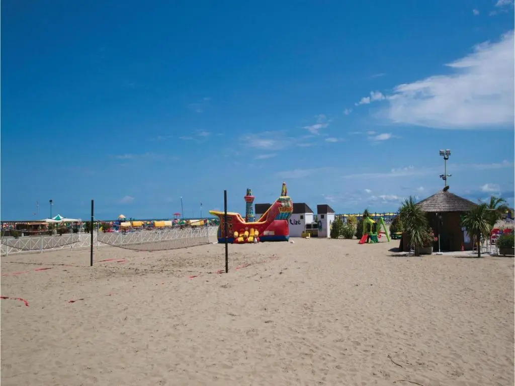 Acquamarina 8