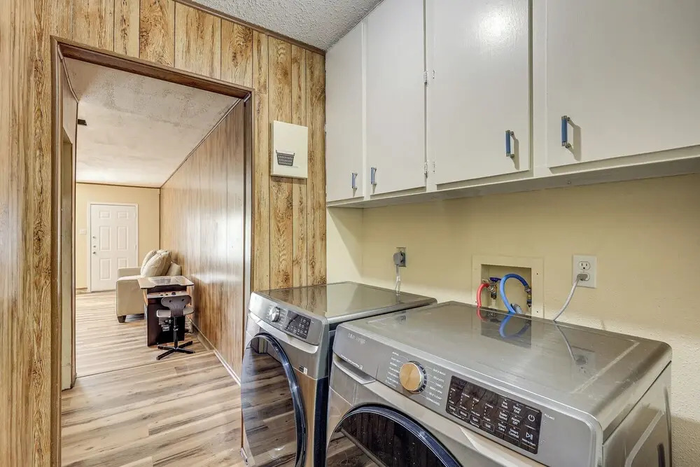 Hot Tub, Pool & Game Room: San Antonio Family Gem