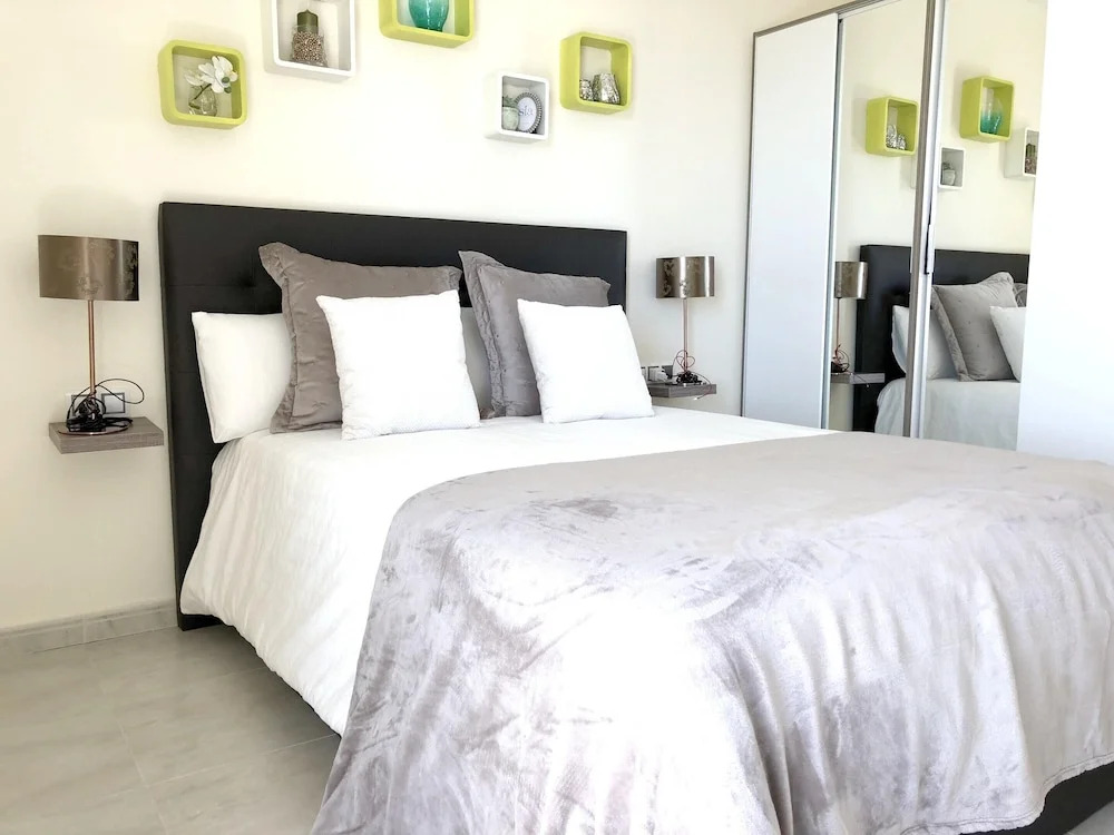 Apartment With 2 Bedrooms in Orihuela, With Wonderful sea View, Pool A
