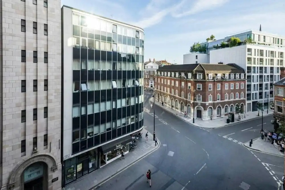 Newly Built Elegant 1 bed Home in Central London