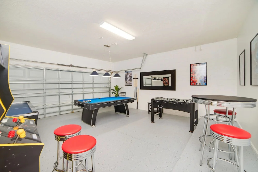 4373 Acorn Court