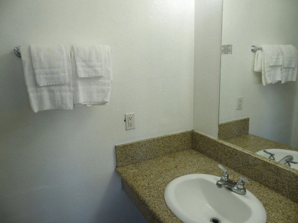 EC Motel