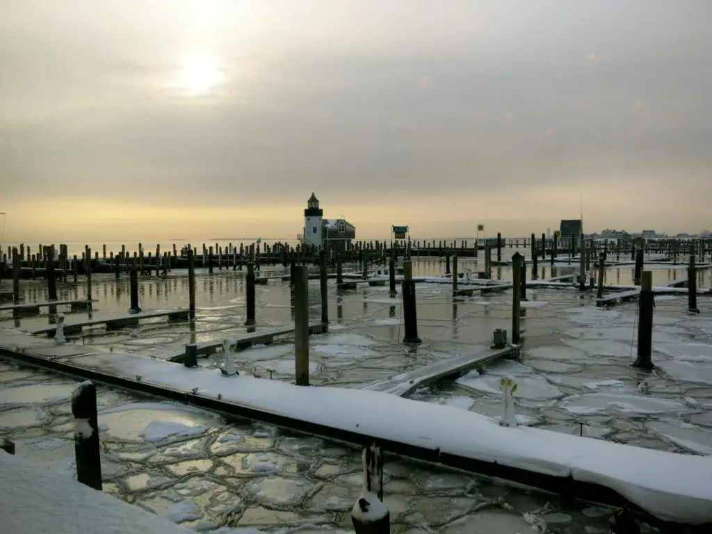 PIER BLUE INN Old Saybrook - Essex