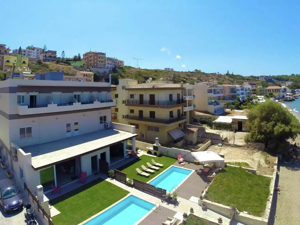 Deux Paradis, a BeachFront Retreat, By ThinkVilla
