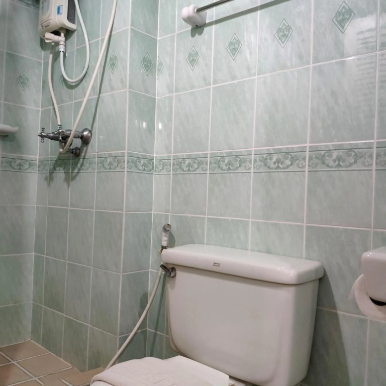 Changpuak Hotel