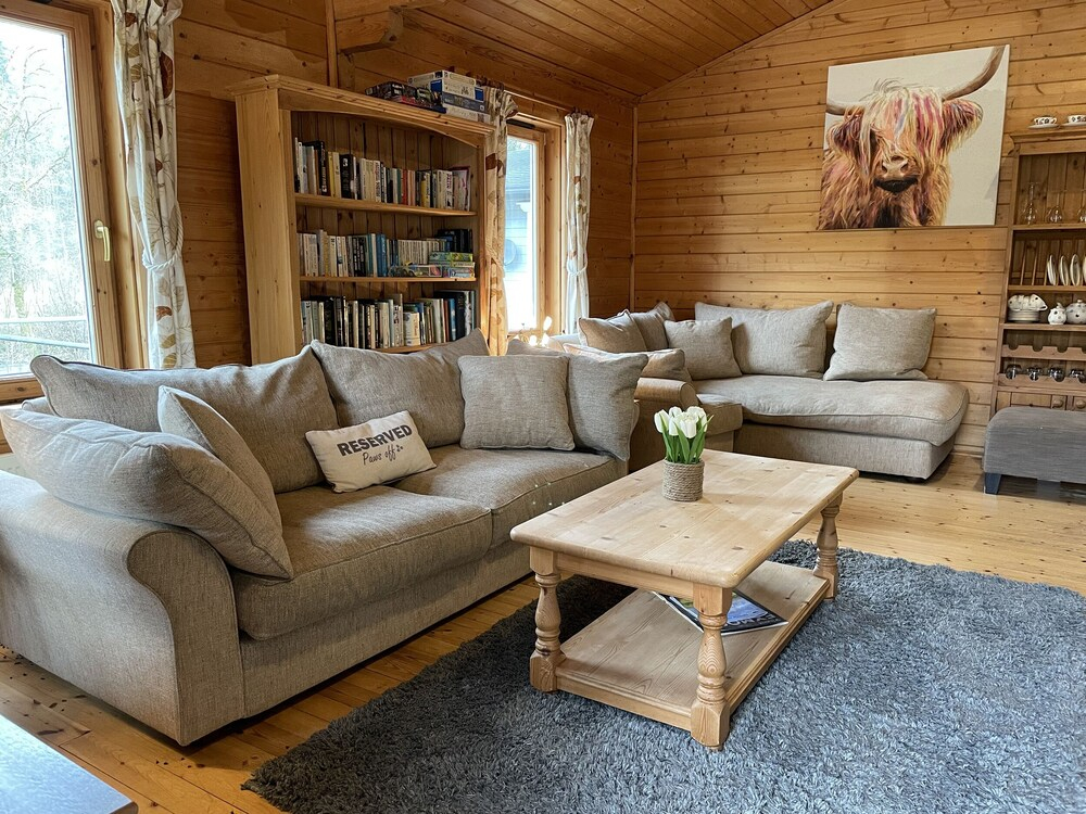 Valley Lodge