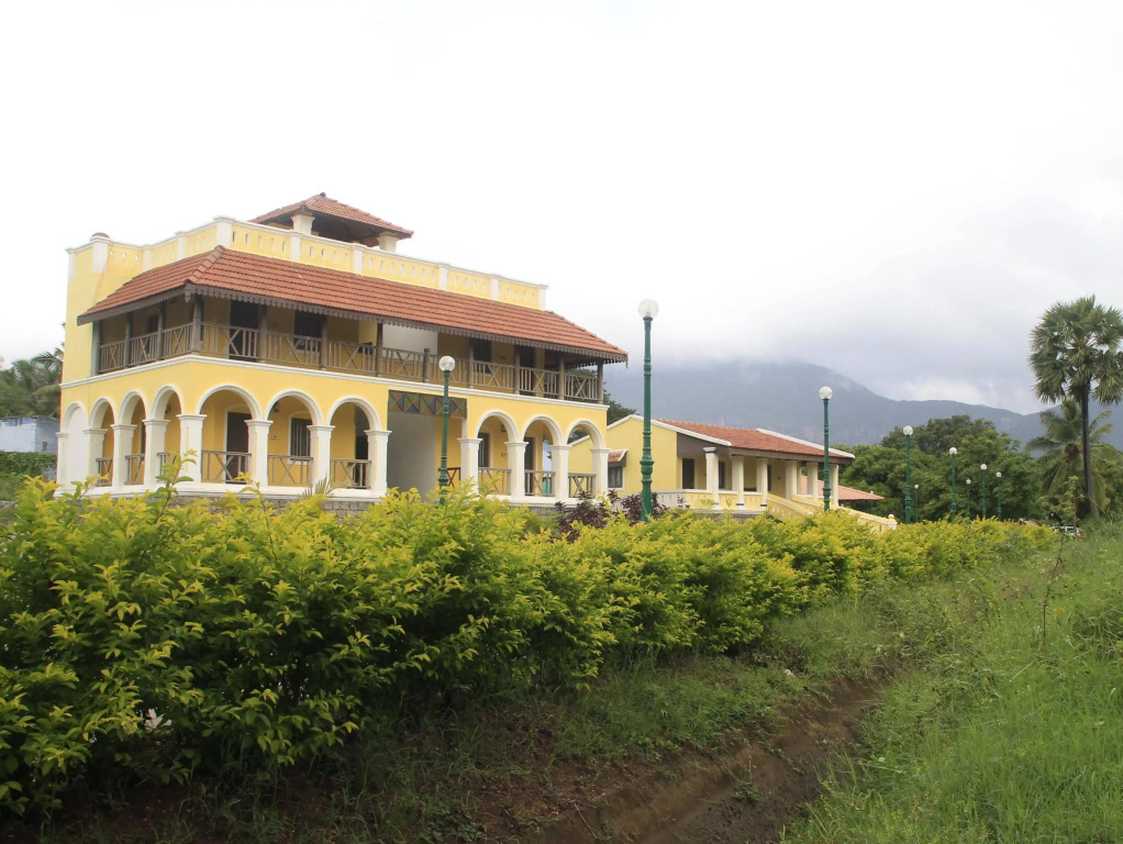 Tiger Hills Resort