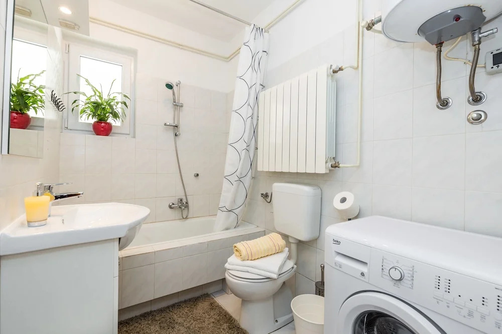 Apartments Makora