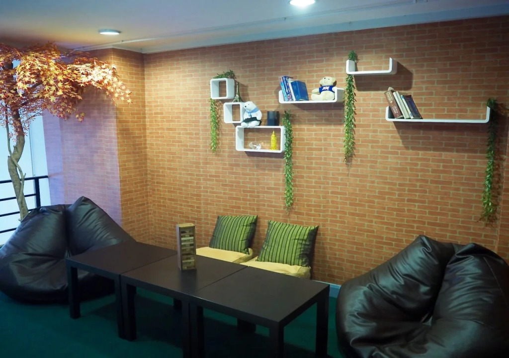 Counting Stars Hostel