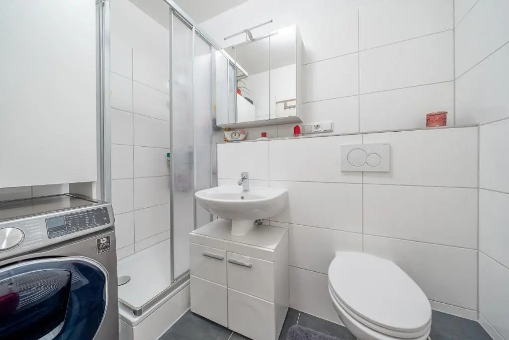 ID 5394 - Private Apartment