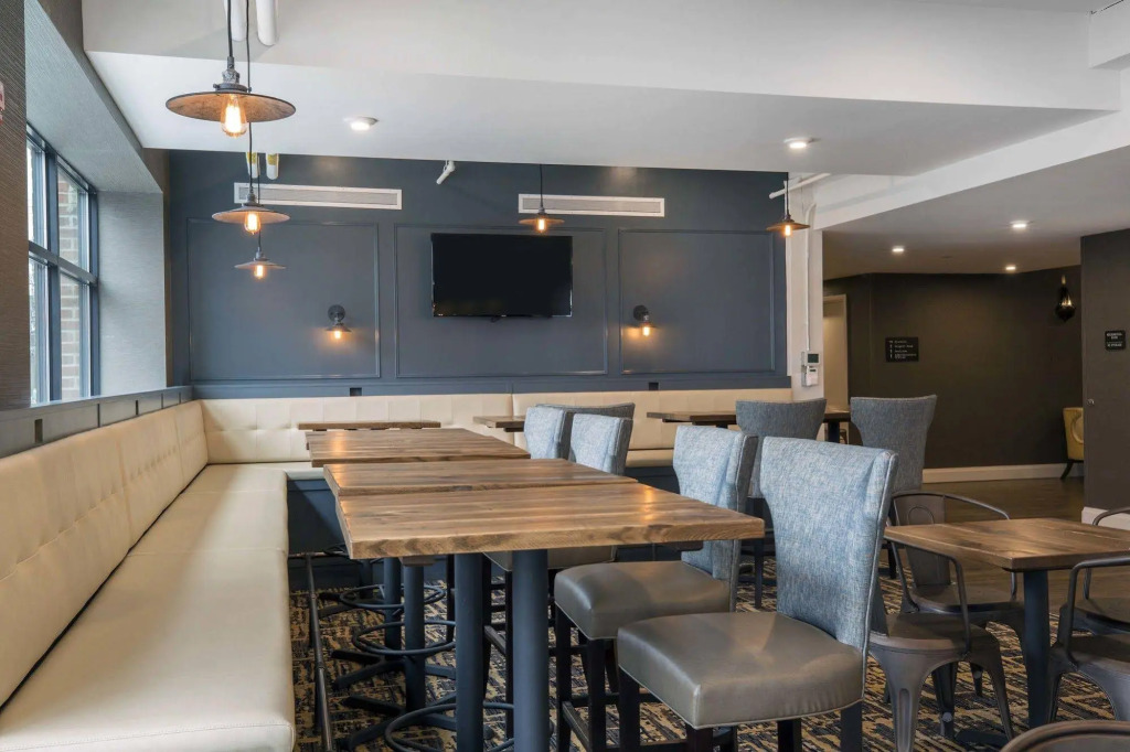 enVision Hotel Boston-Everett