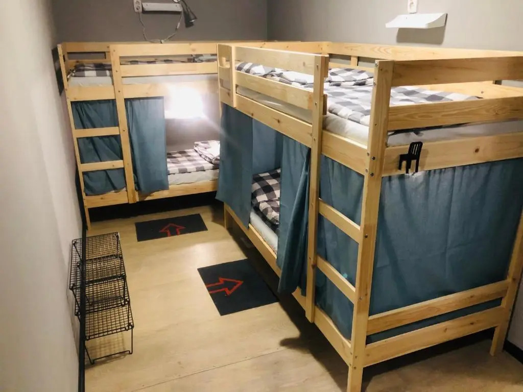 Cash Back Hostel
