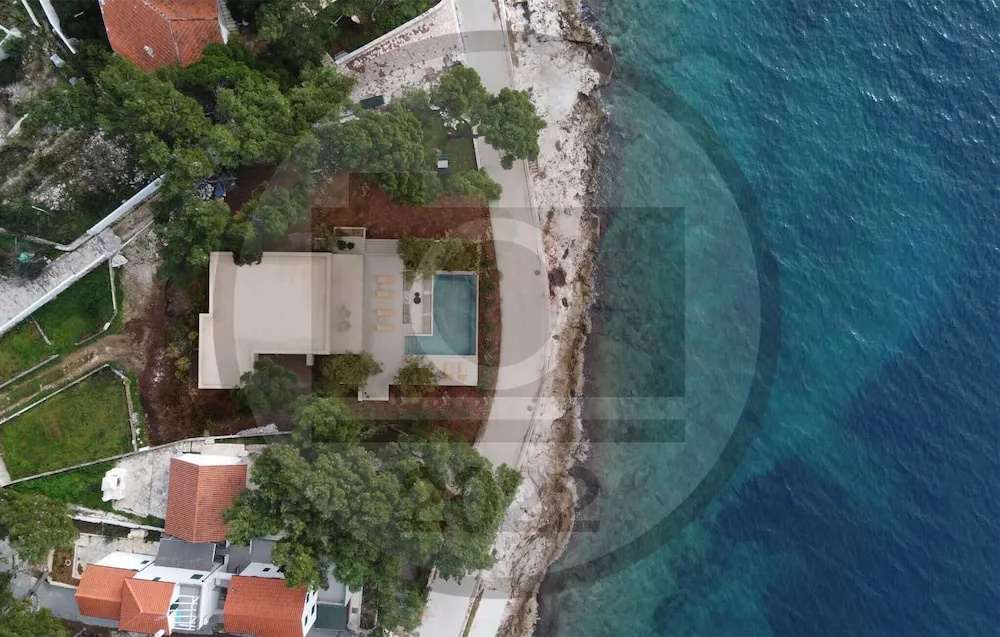 Awesome Home in Sumartin With Outdoor Swimming Pool, Wifi and 3 Bedrooms