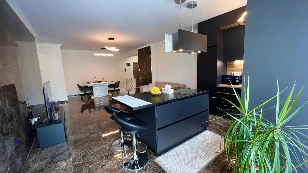 SirEka Residence