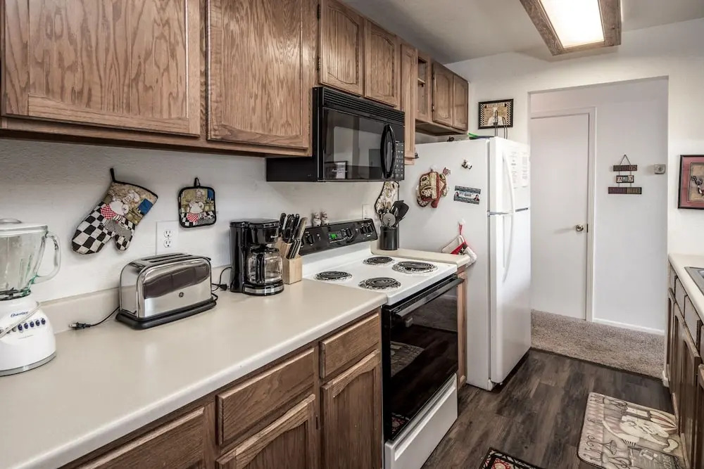 14 Pin - Two Bedroom Cabin