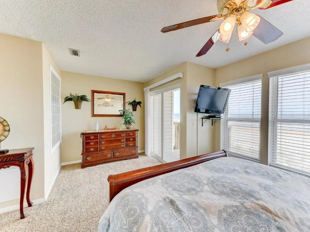 Surfside Six E, 2 Bedrooms, Ocean Front, Sleeps 6, Wireless Internet