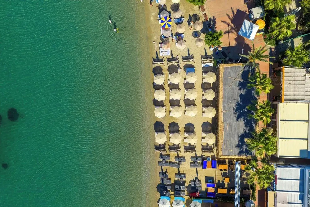 Halikarya Hotel & Restaurant Beach