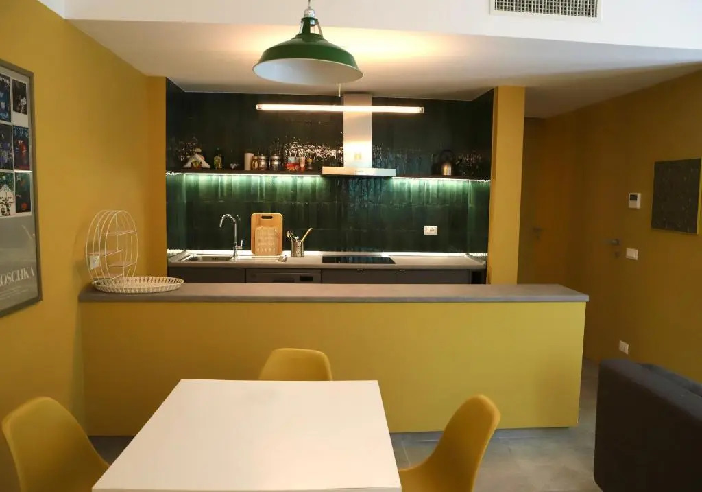 Delmirani's Book Apartments - Vatican View