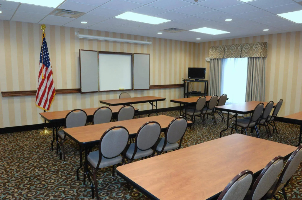 Hampton Inn Watertown