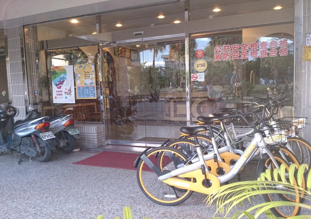 Jin Lon Hotel