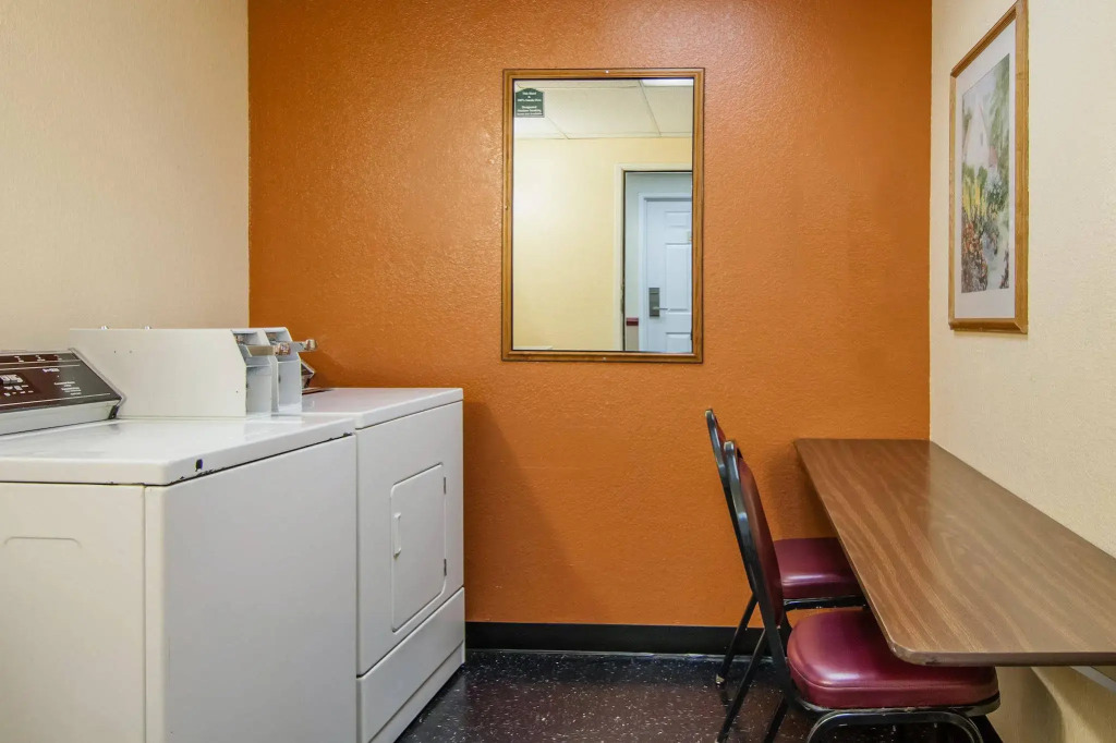 Quality Inn & Suites Medford Airport