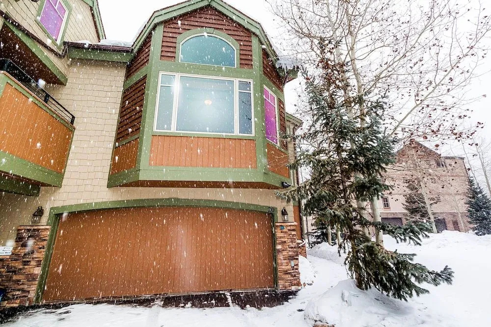 Rasor Court #20 by Summit County Mountain Retreats
