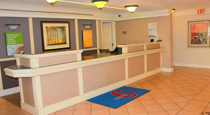 Motel 6 Tulsa South