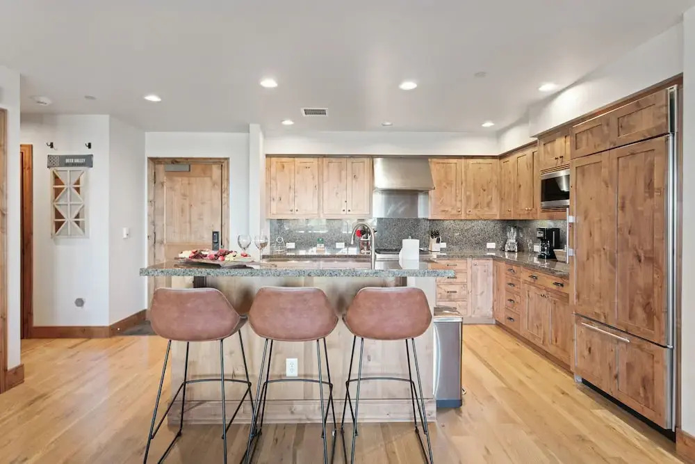 Shooting Star Lodge at Deer Valley Resort - Two Bedroom Residence #103 2 Condo