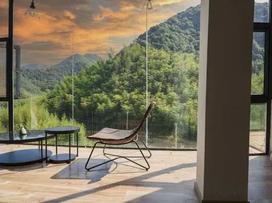 Wuji Anji Hana Hot Spring Resort Villa