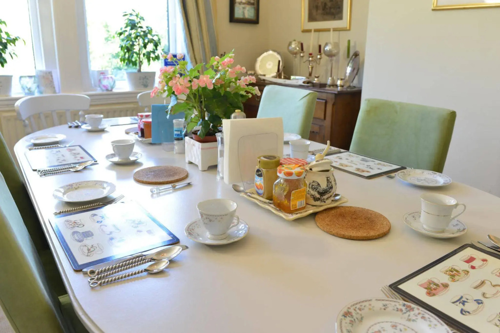 High Beeches B & B