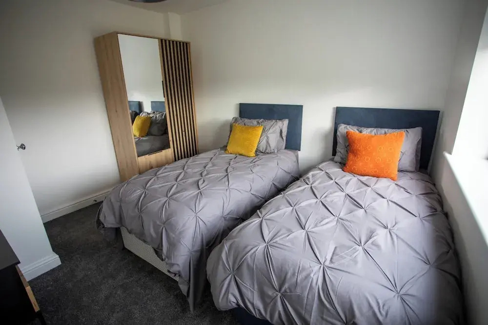 3 bed Apartment in Huddersfield