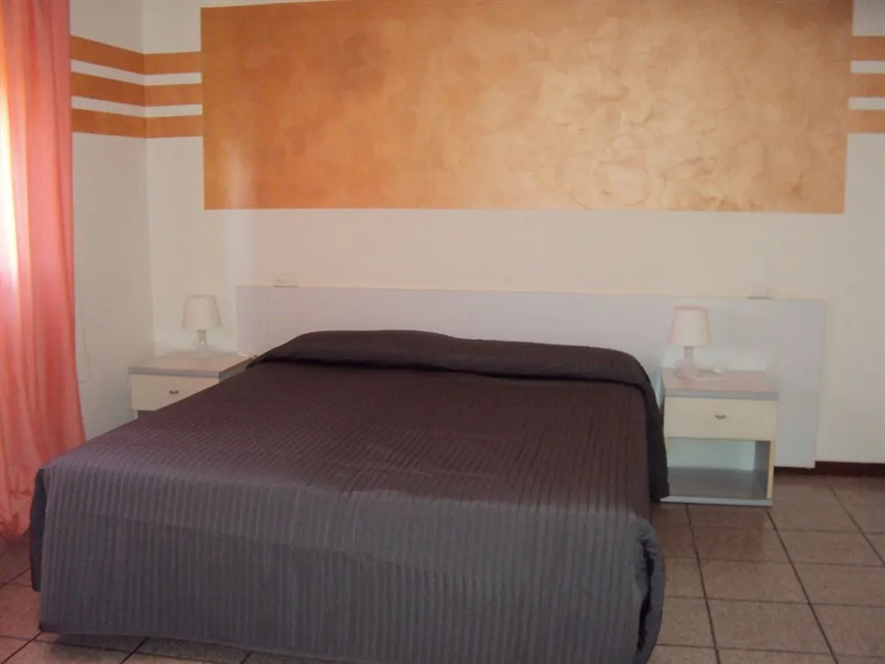 Vintage Hotel