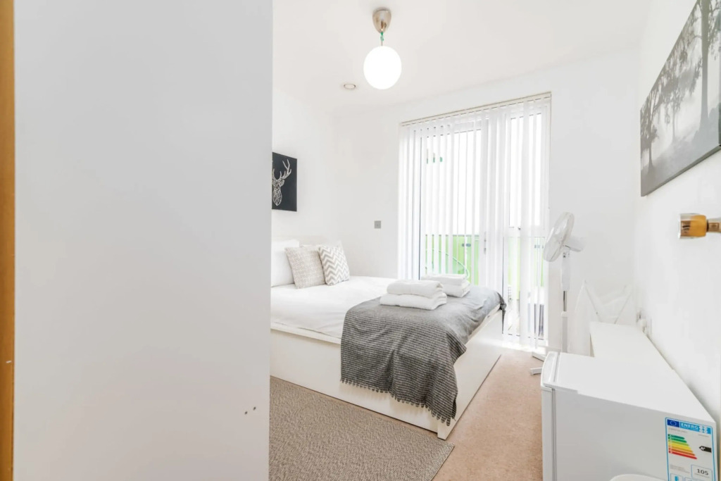 Gorgeous Wembley Flat