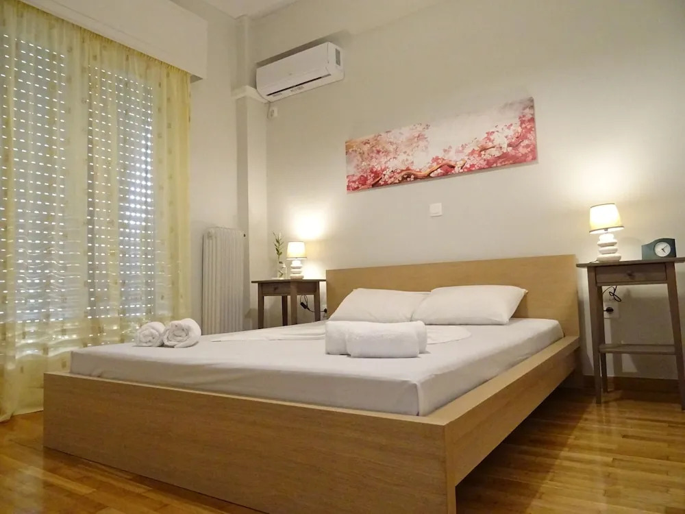 Luxury penthouse near Acropolis