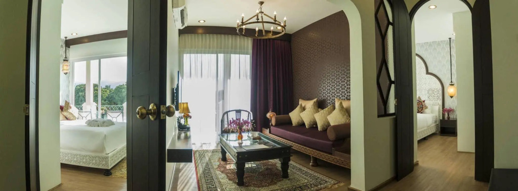 The Grand Morocc Hotel