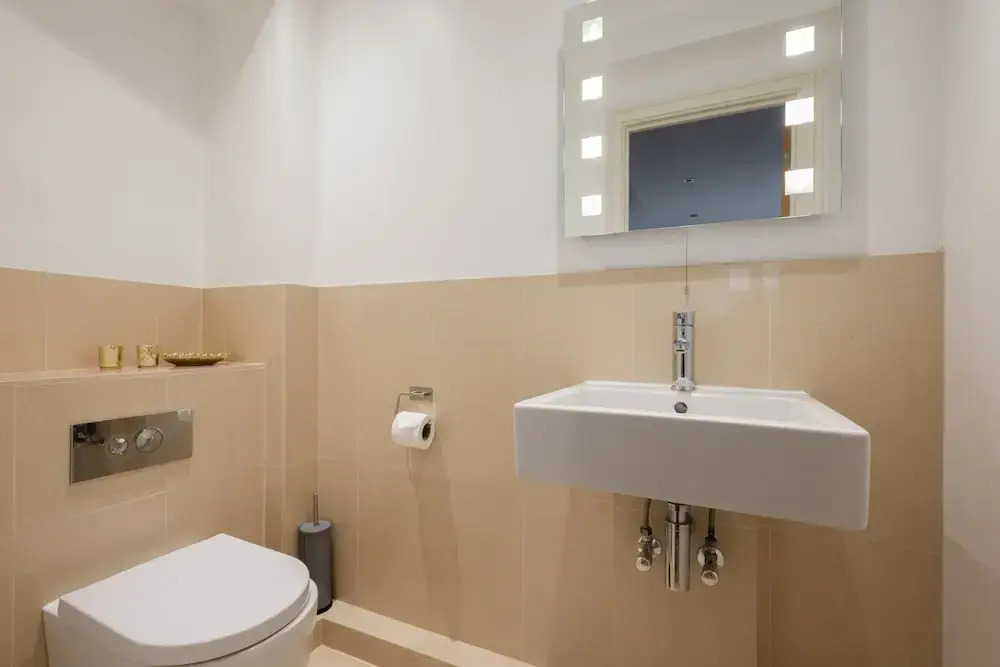 Platinum Apartment next to London Bridge 9995