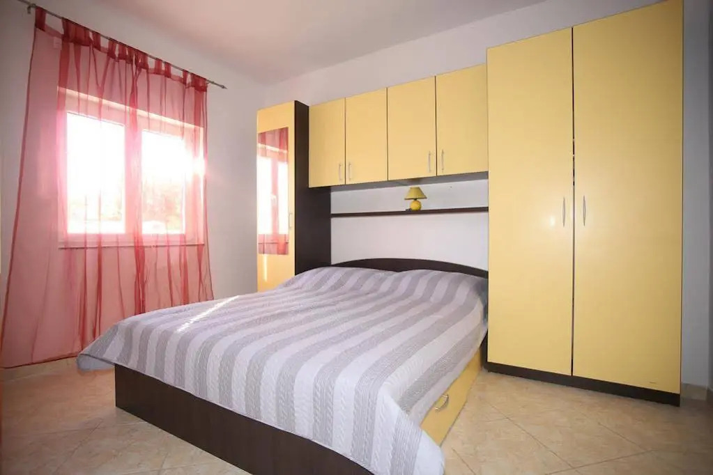 Apartment Nadalina