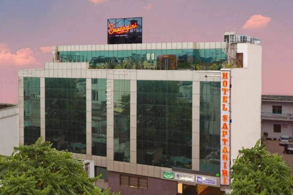 Hotel Saptagiri