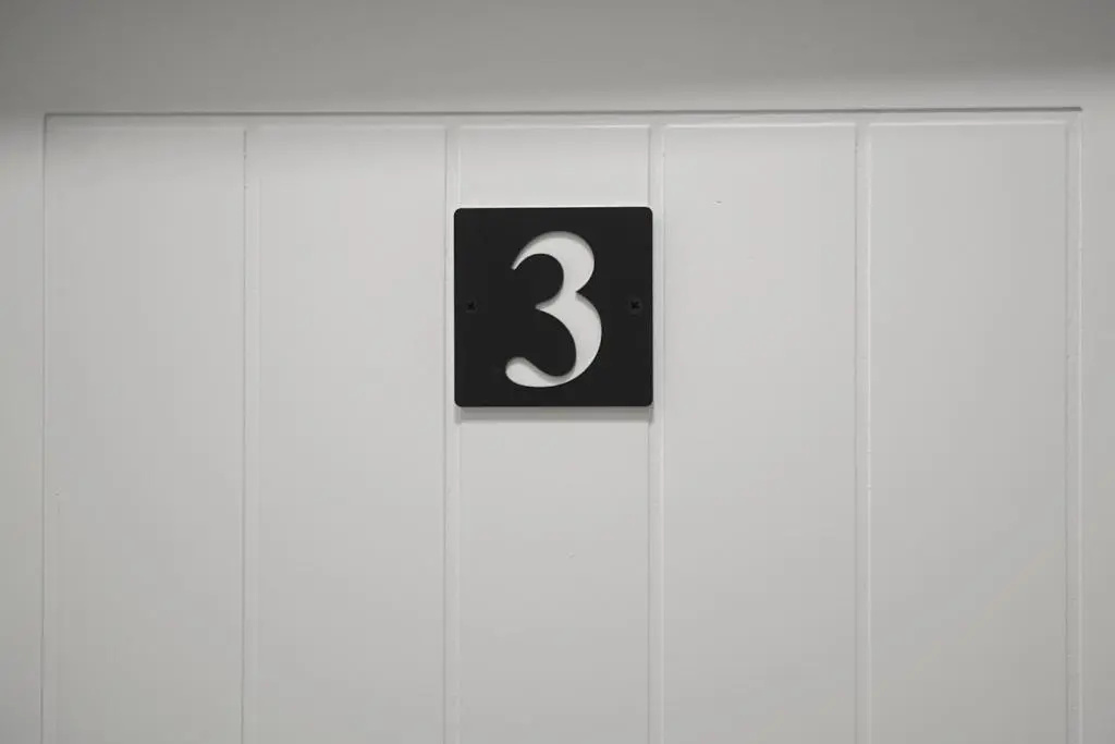 The L4 Studios & Rooms