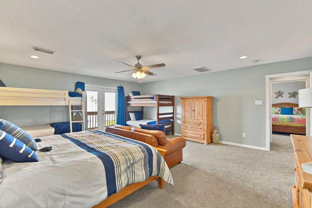 Canal View Home With Hot Tub Near the Beach